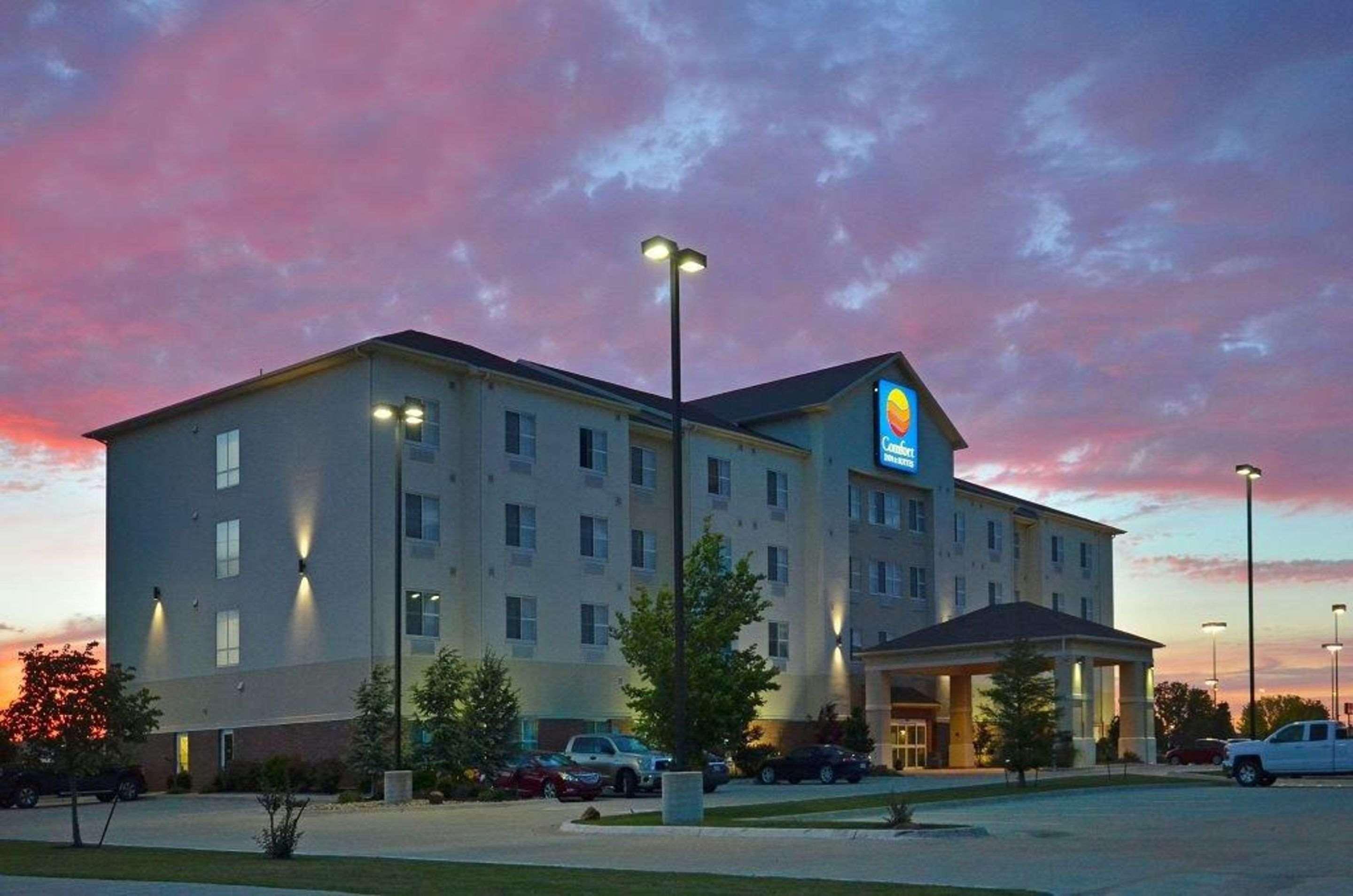 Comfort Inn & Suites Oklahoma City West - I-40 Exteriér fotografie